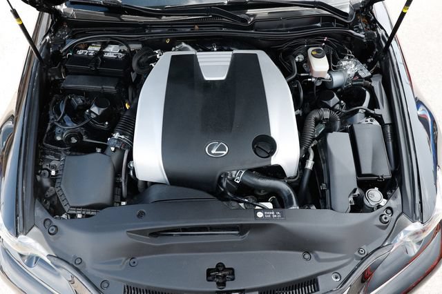 Used 2015 Lexus IS 350 w/ F-Sport Package RWD image 50
