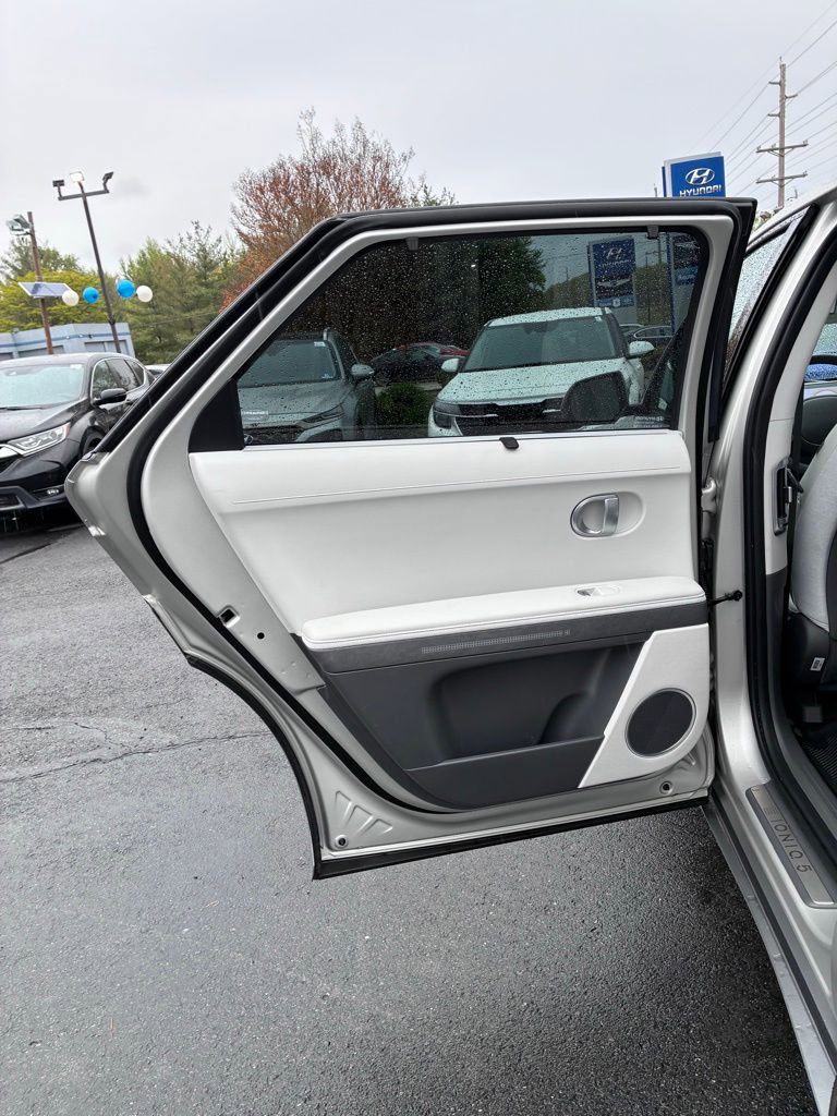 Used 2024 Hyundai Ioniq 5 Limited AWD/4WD image 54