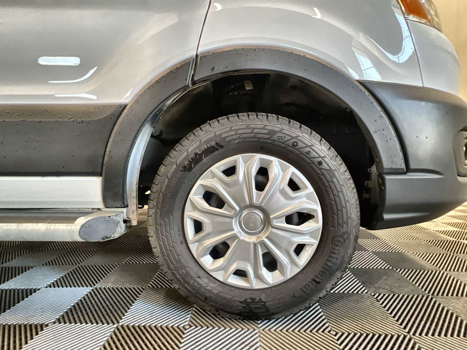 Used 2022 Ford Transit 250 Low Roof w/ Exterior Upgrade Package image 17