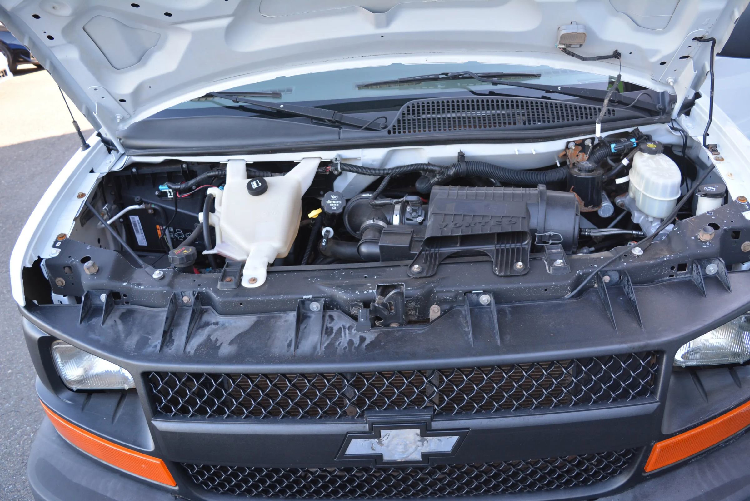 Used 2017 Chevrolet Express 3500 LS image 31