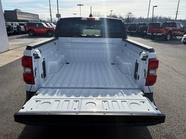 New 2025 Ford Maverick XLT w/ Black Appearance Package image 32