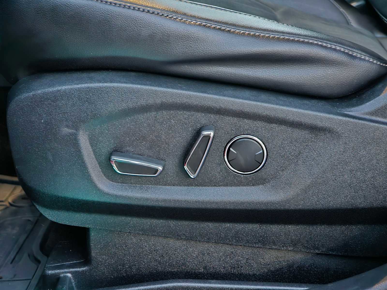 Used 2016 Ford Edge Sport w/ Equipment Group 401A image 24