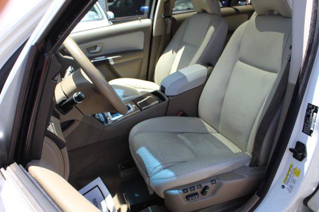 Used 2011 Volvo XC90 3.2 FWD image 10