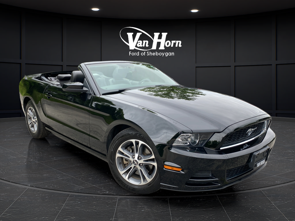Used 2014 Ford Mustang Premium w/ Comfort Package RWD image 2