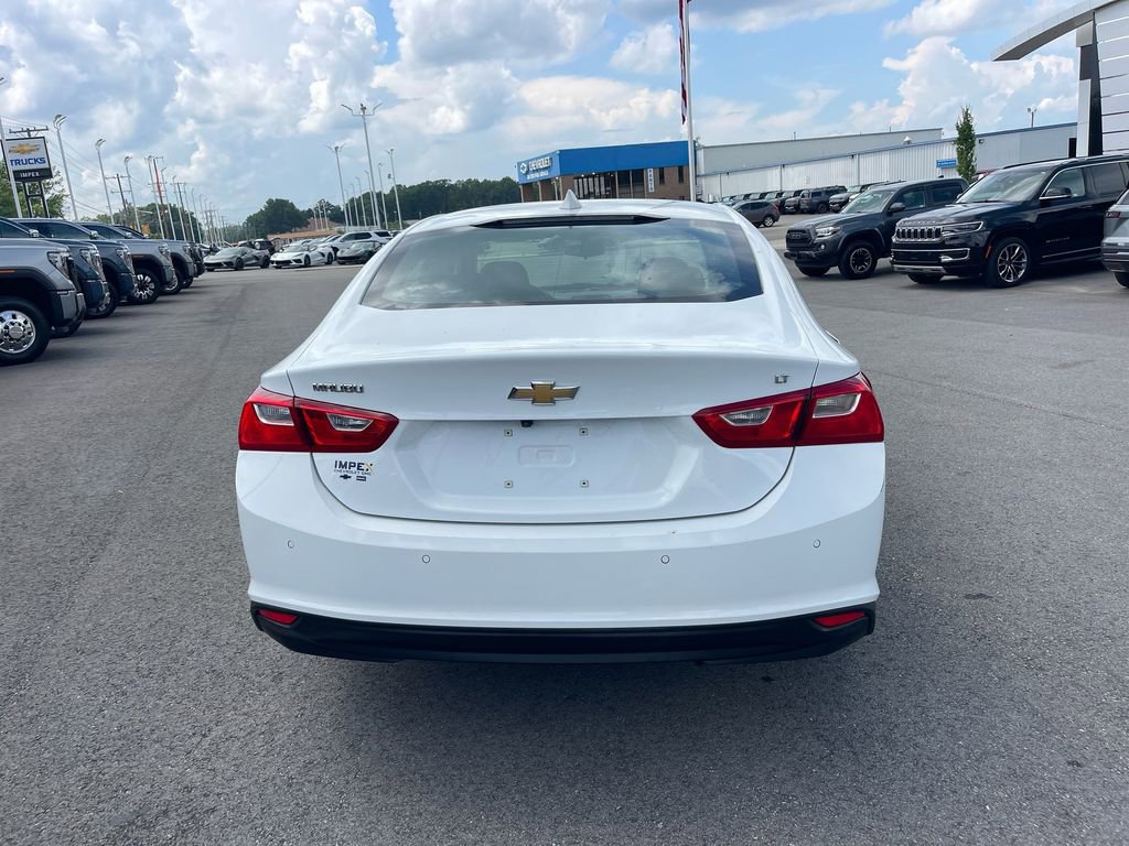 Used 2024 Chevrolet Malibu LT image 4