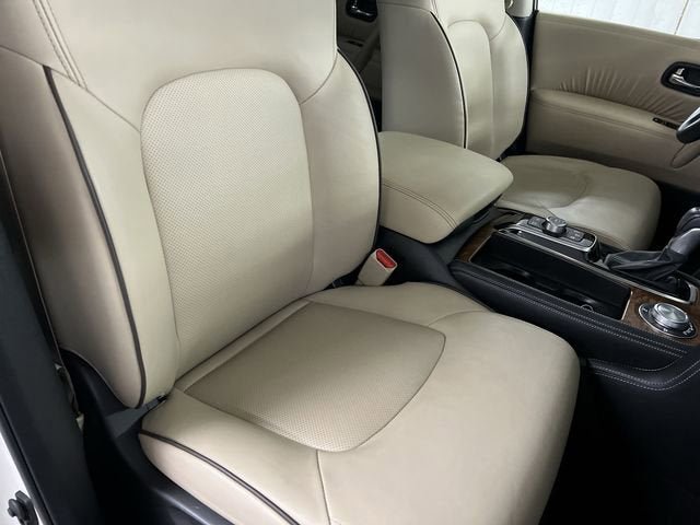 Used 2024 Nissan Armada SL w/ Captain's Chairs Package AWD/4WD image 29