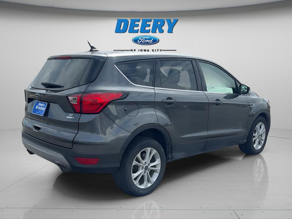 Used 2019 Ford Escape SE image 7