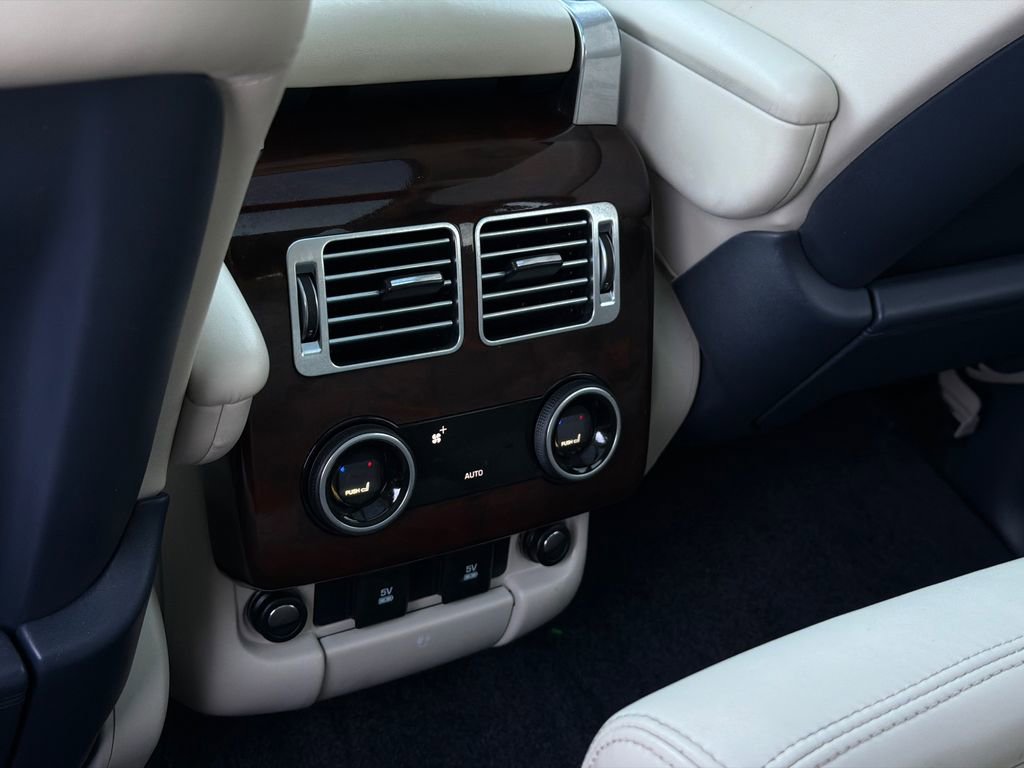 Used 2021 Land Rover Range Rover Westminster Edition image 19