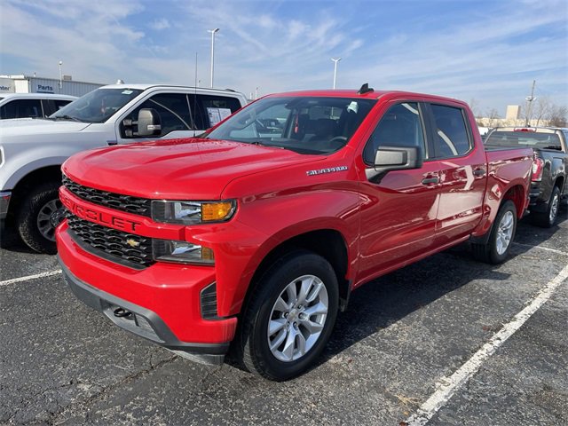 Used 2022 Chevrolet Silverado 1500 Custom image 1