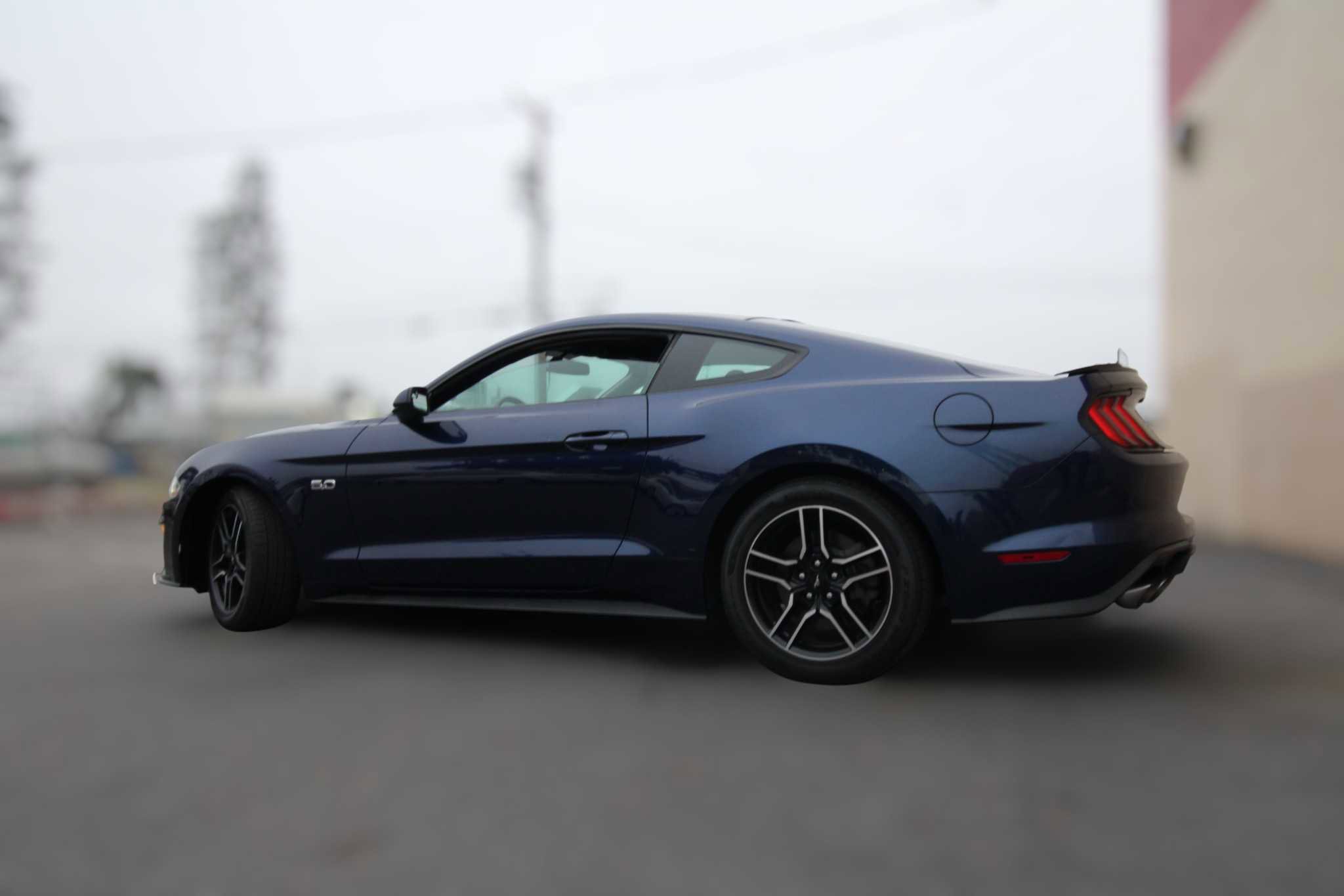 Used 2019 Ford Mustang GT RWD image 8
