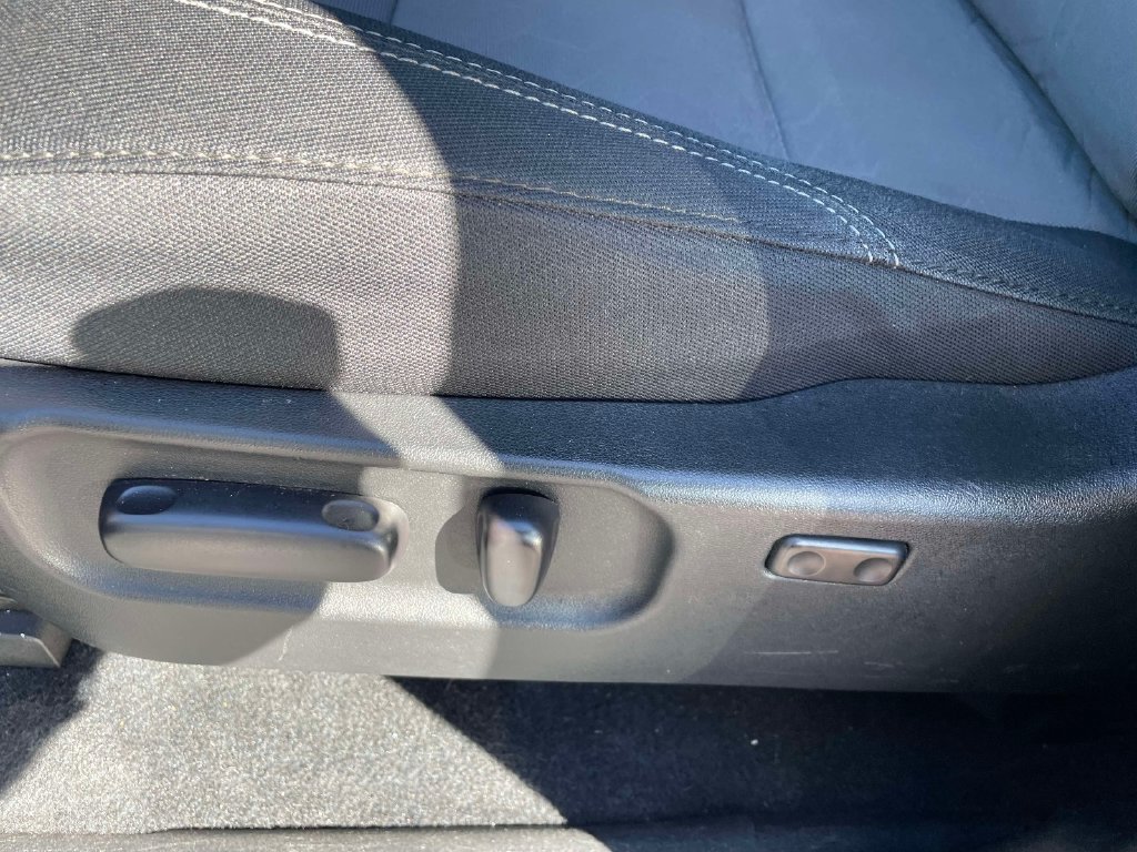 Used 2020 Toyota Tacoma TRD Sport AWD/4WD image 21