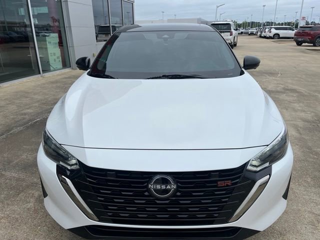 Used 2025 Nissan Sentra SR w/ SR Premium Package FWD image 7