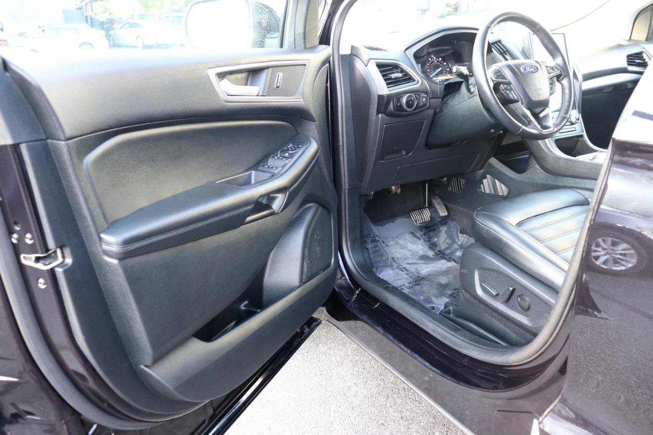 Used 2024 Ford Edge SEL AWD/4WD image 10