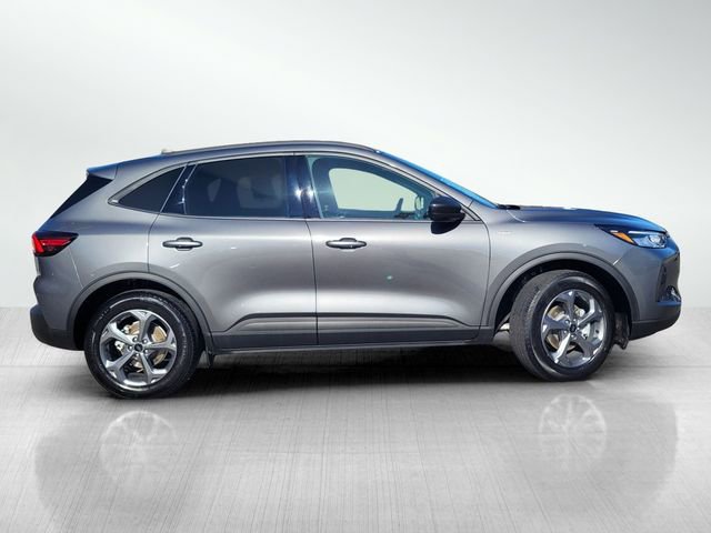 Certified 2025 Ford Escape ST-Line image 3