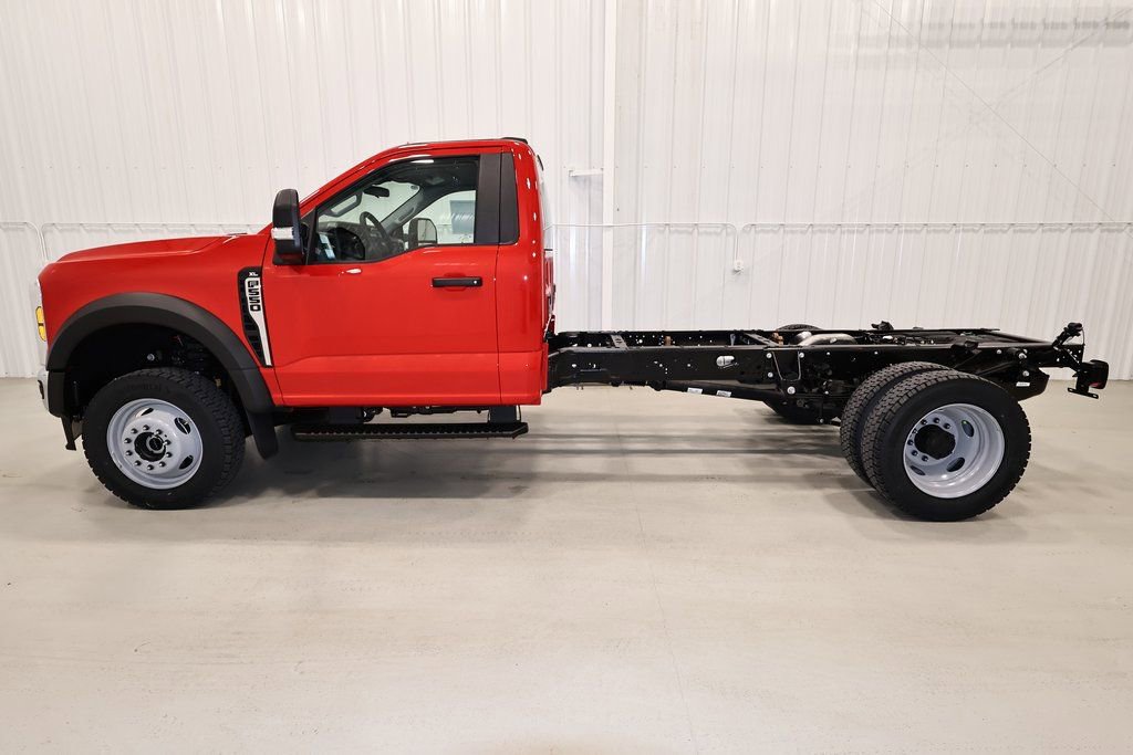 New 2026 Ford F550 4x4 Regular Cab Super Duty image 5