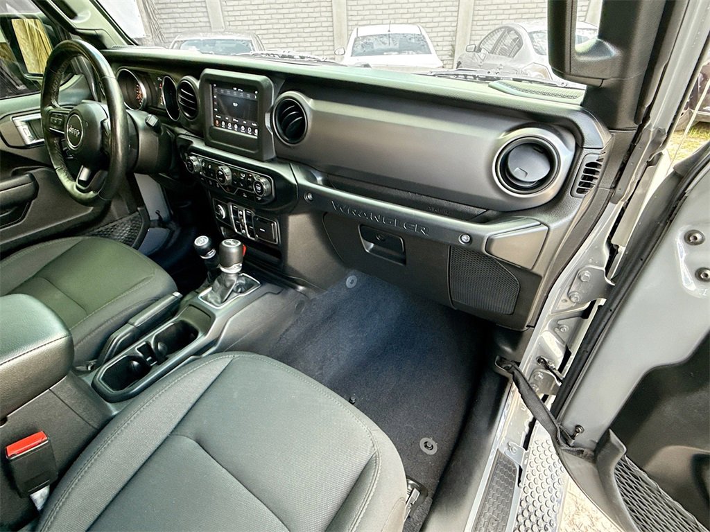 Used 2021 Jeep Wrangler Unlimited Sport image 32