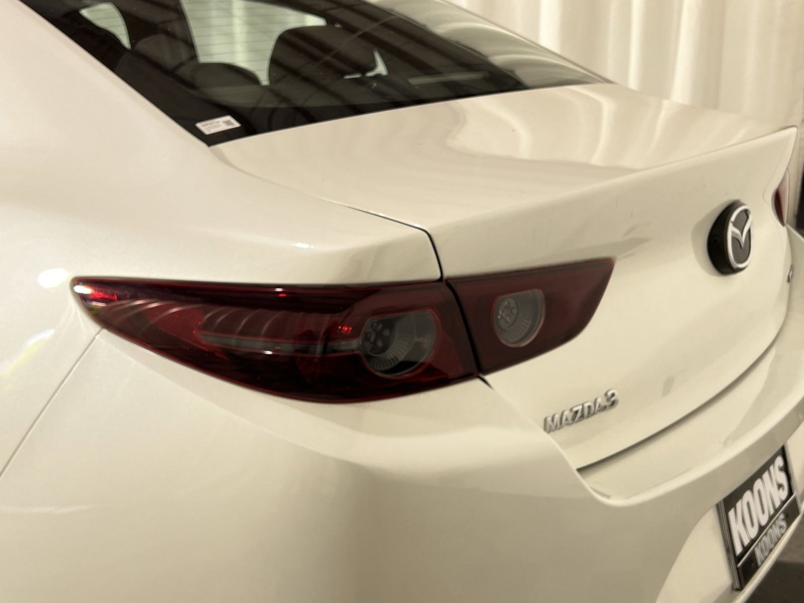 Used 2021 MAZDA MAZDA3 s FWD image 24