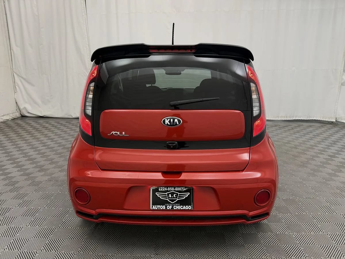 Used 2019 Kia Soul + FWD image 5