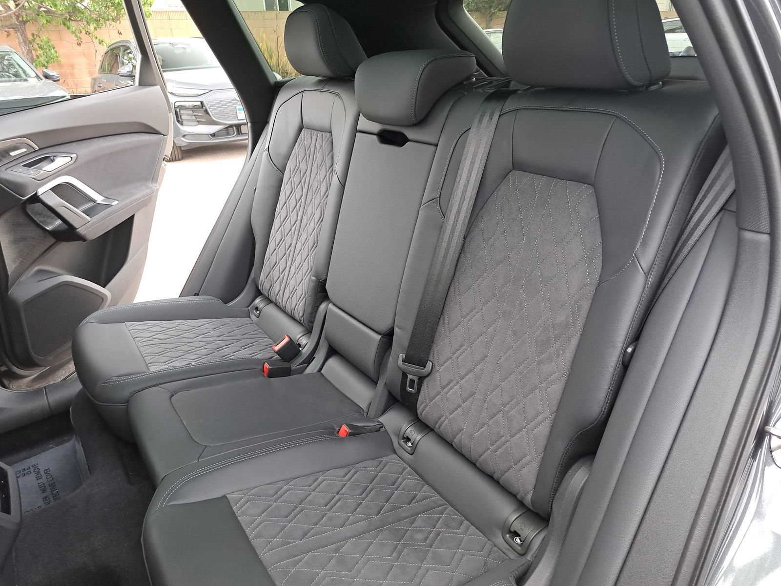 New 2025 Audi SQ5 Premium Plus AWD/4WD image 14