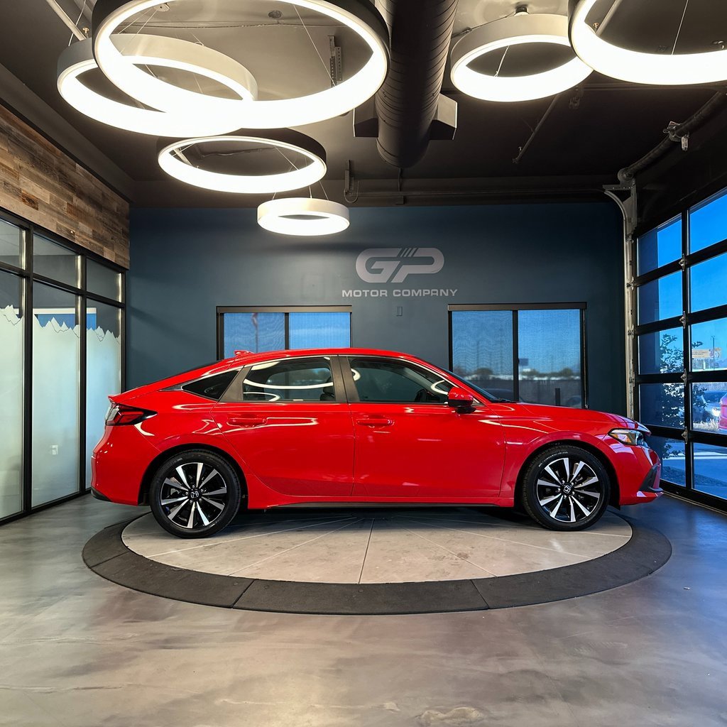 Used 2024 Honda Civic EX-L image 2