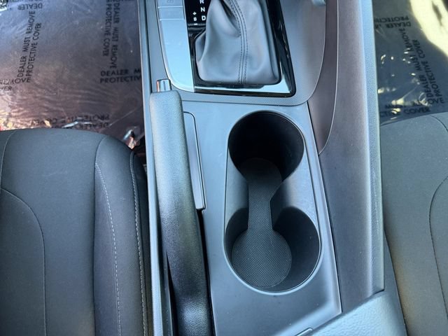 Used 2022 Hyundai Elantra SEL FWD image 24
