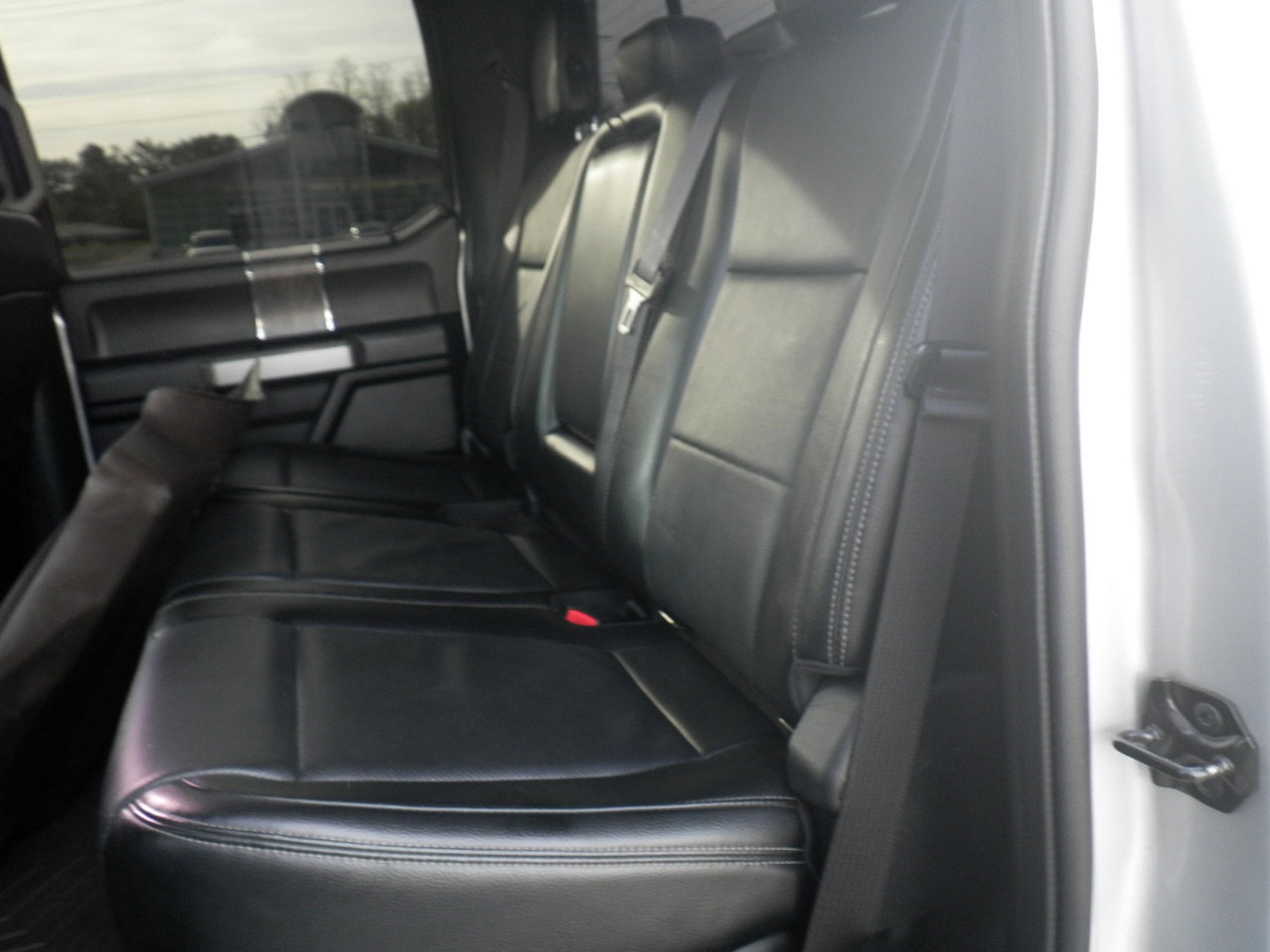 Used 2017 Ford F350 Lariat w/ Lariat Ultimate Package image 19