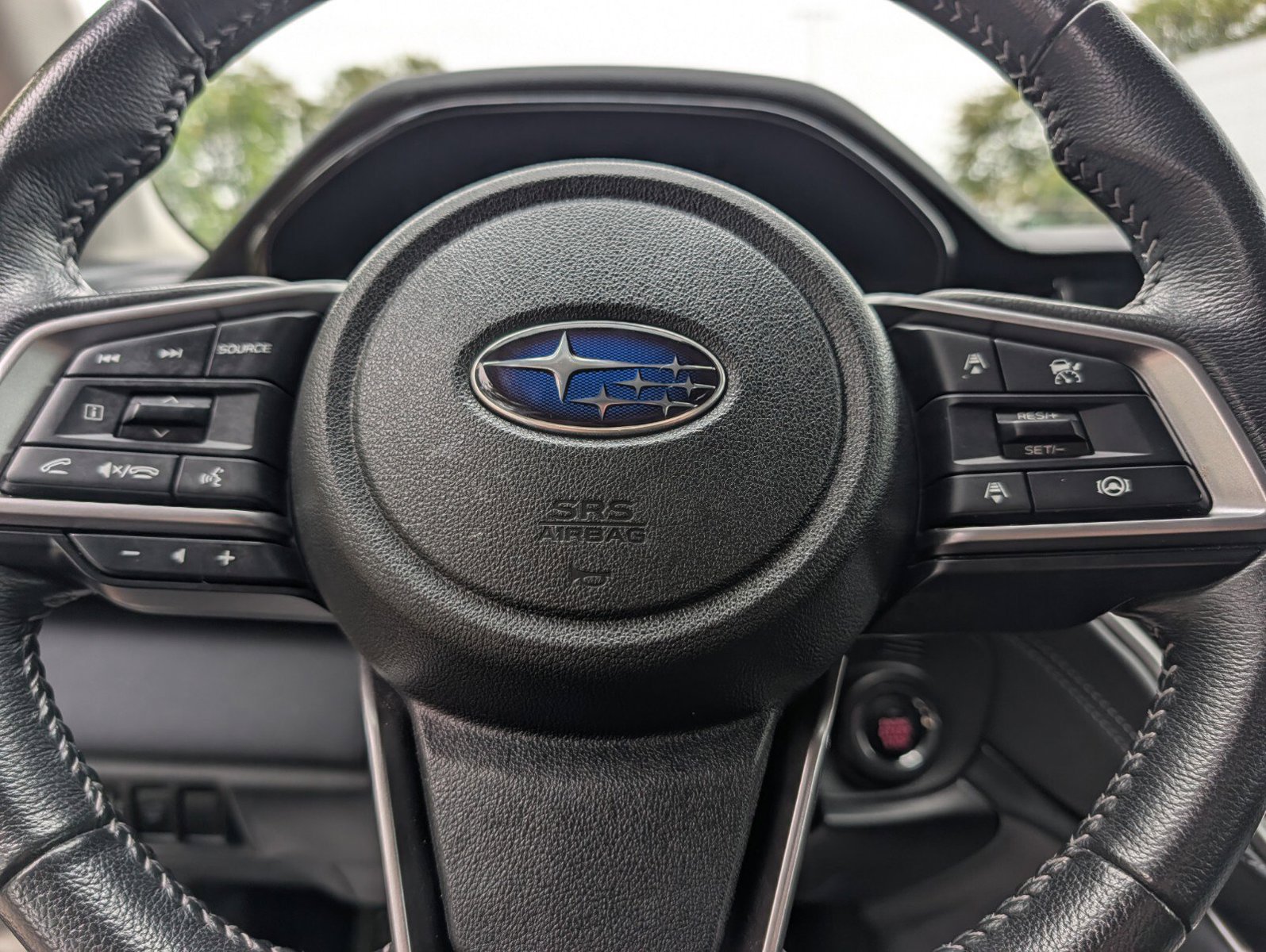 Used 2024 Subaru Outback Premium AWD/4WD image 27