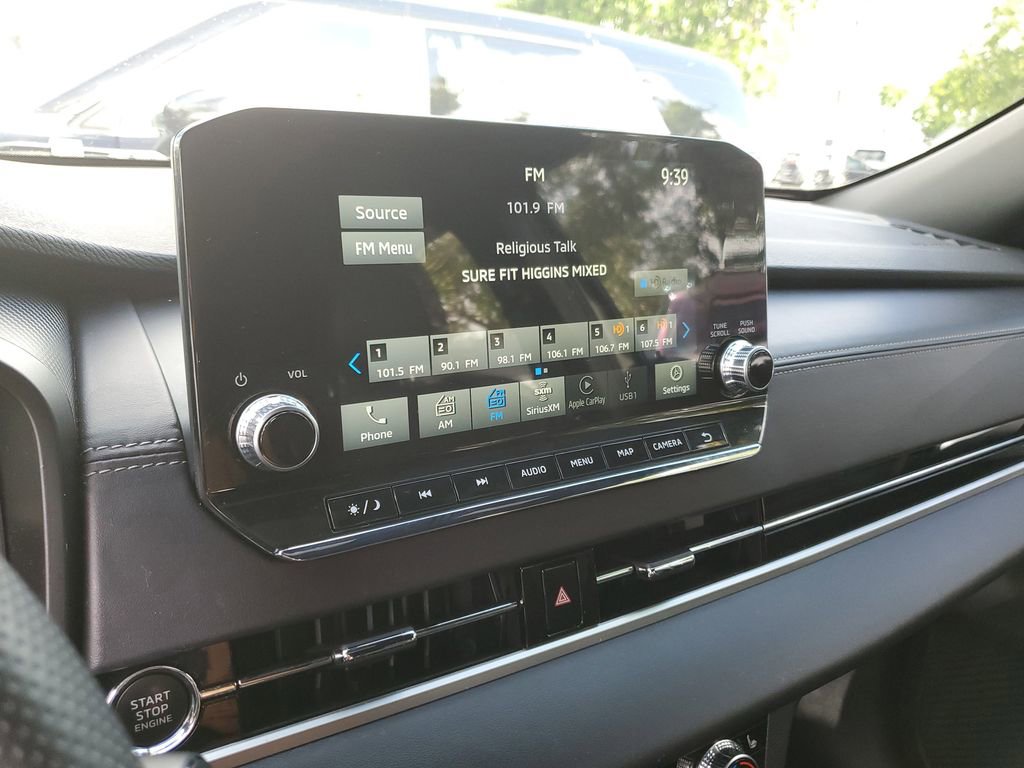 Used 2024 Mitsubishi Outlander SE Black Edition FWD image 29