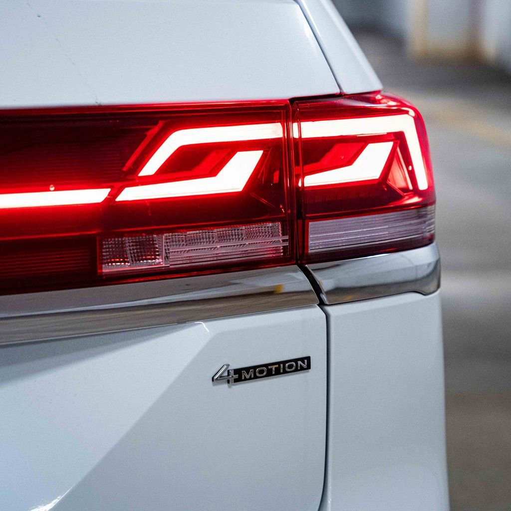 New 2026 Volkswagen Atlas SEL Premium R-Line image 6