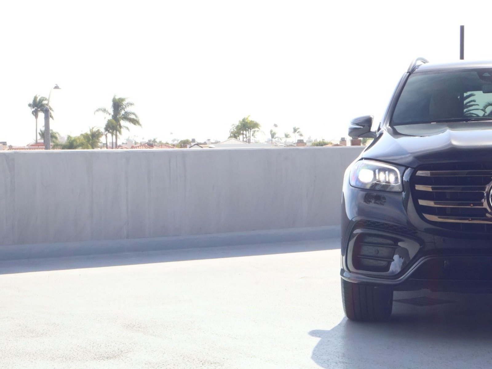 Used 2025 Mercedes-Benz GLS 580 4MATIC image 12