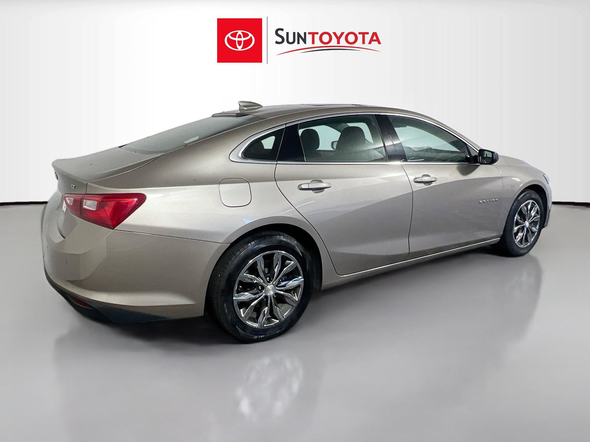 Used 2024 Chevrolet Malibu LT image 4