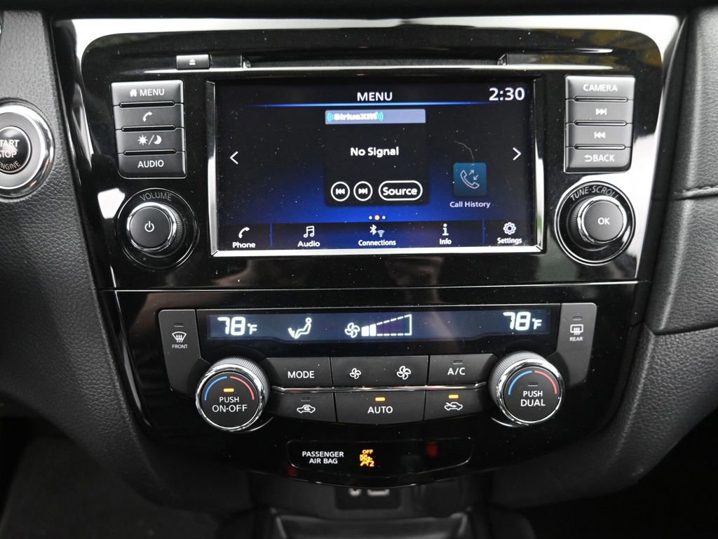 Used 2020 Nissan Rogue SV image 14