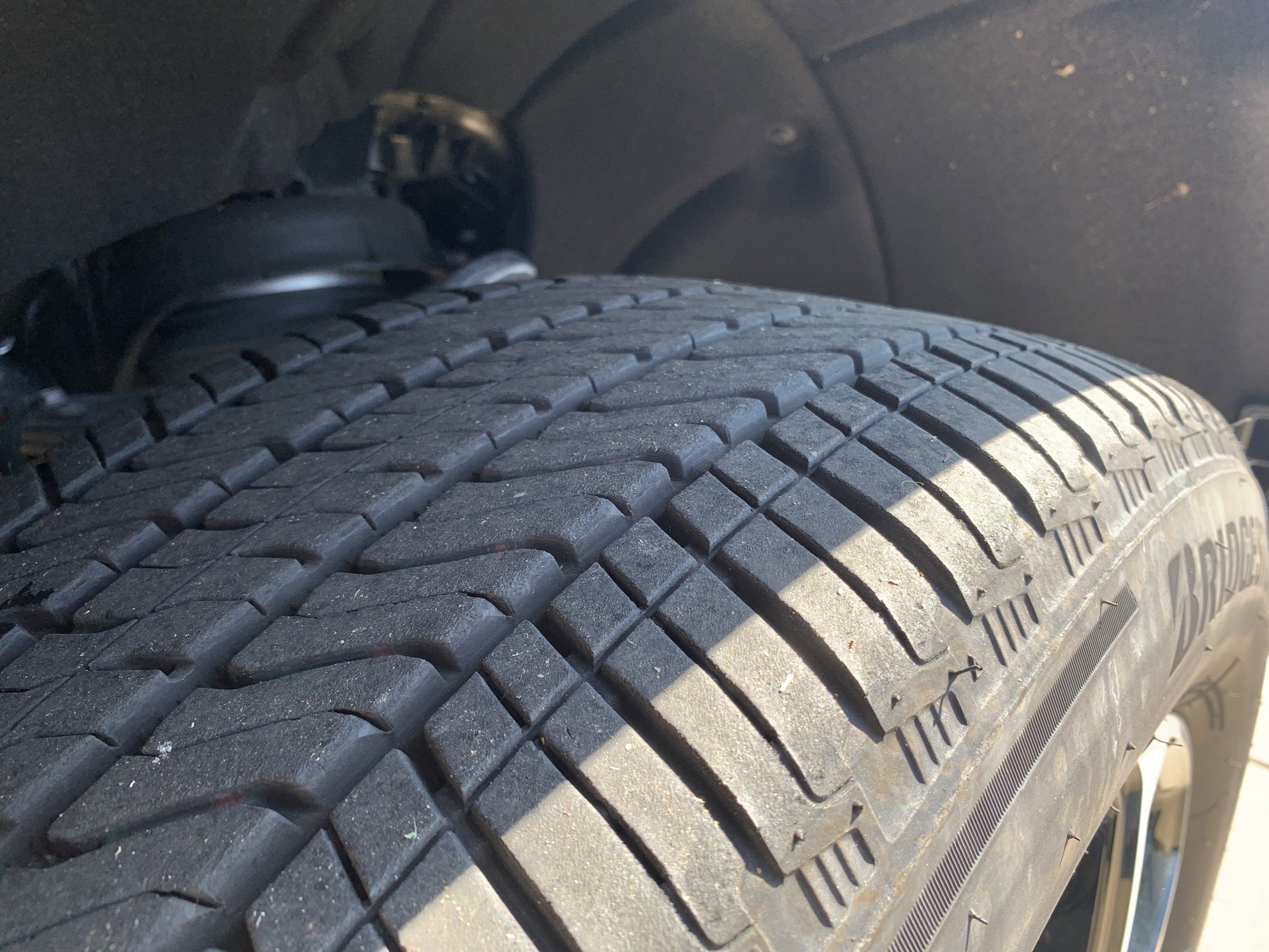 Used 2025 Chevrolet Tahoe RST w/ Advanced Technology Package AWD/4WD image 12