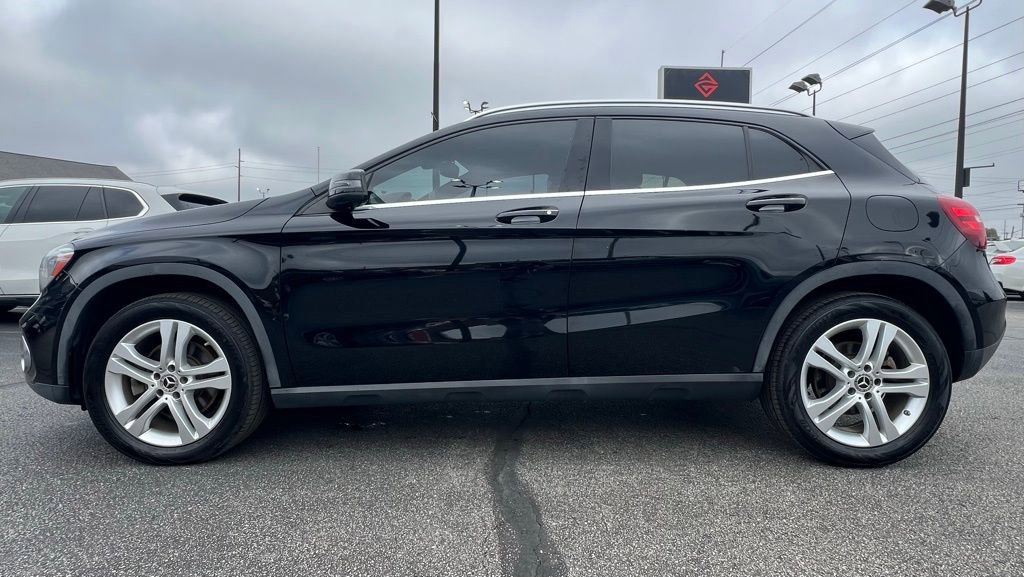 Used 2019 Mercedes-Benz GLA 250 4MATIC image 3