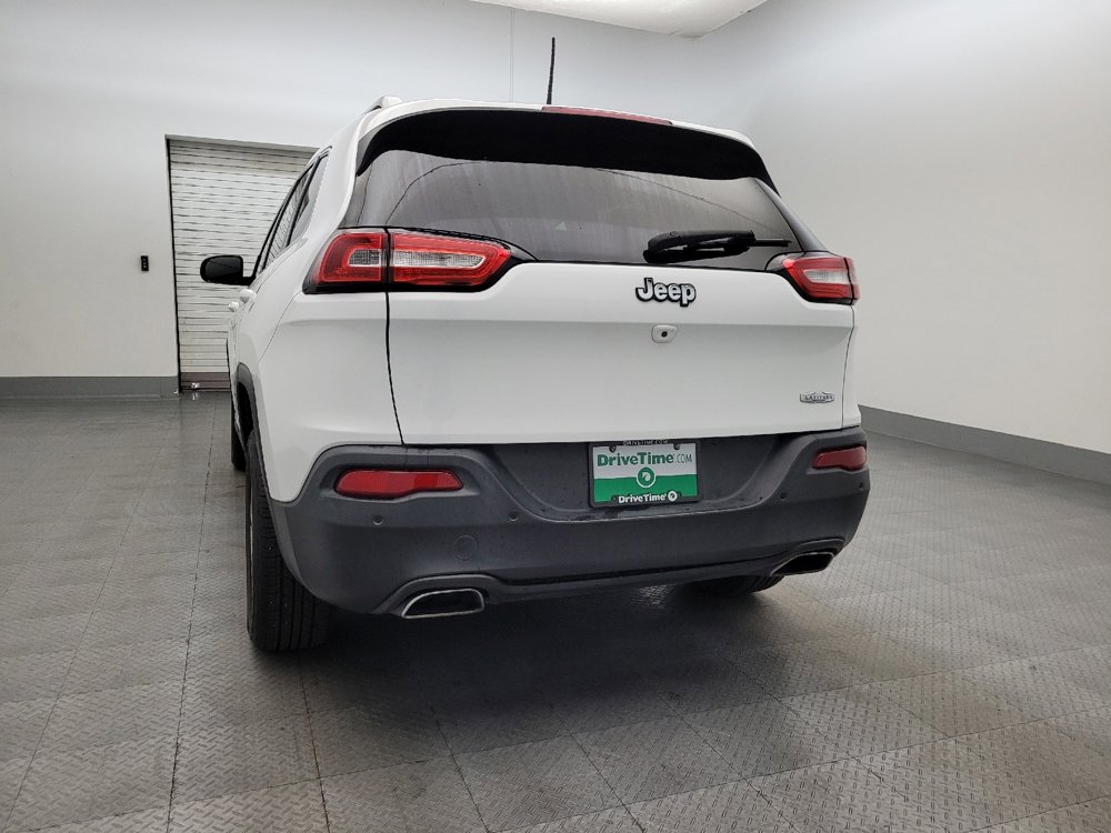 Used 2017 Jeep Cherokee Latitude w/ Comfort/Convenience Group image 6