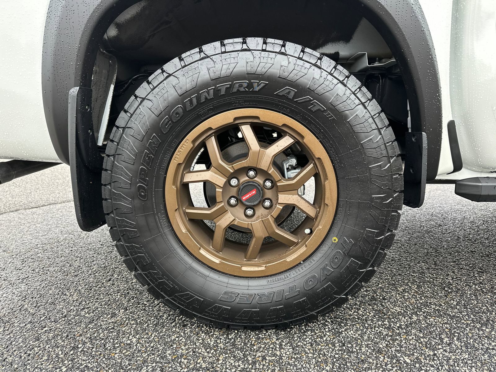 New 2025 Nissan Frontier PRO-4X AWD/4WD image 17