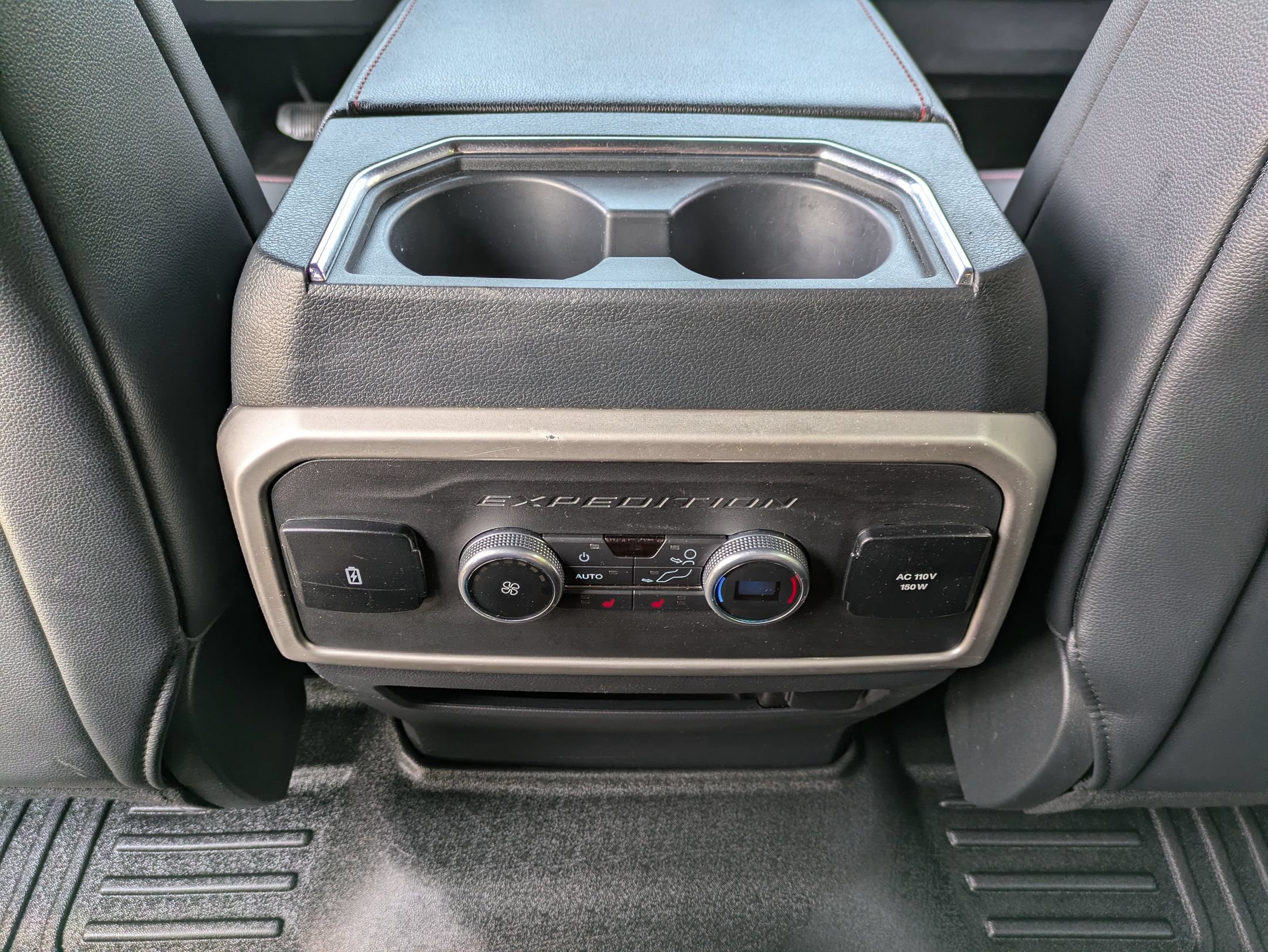 Certified 2022 Ford Expedition Max Limited w/ Equipment Group 303A AWD/4WD image 19