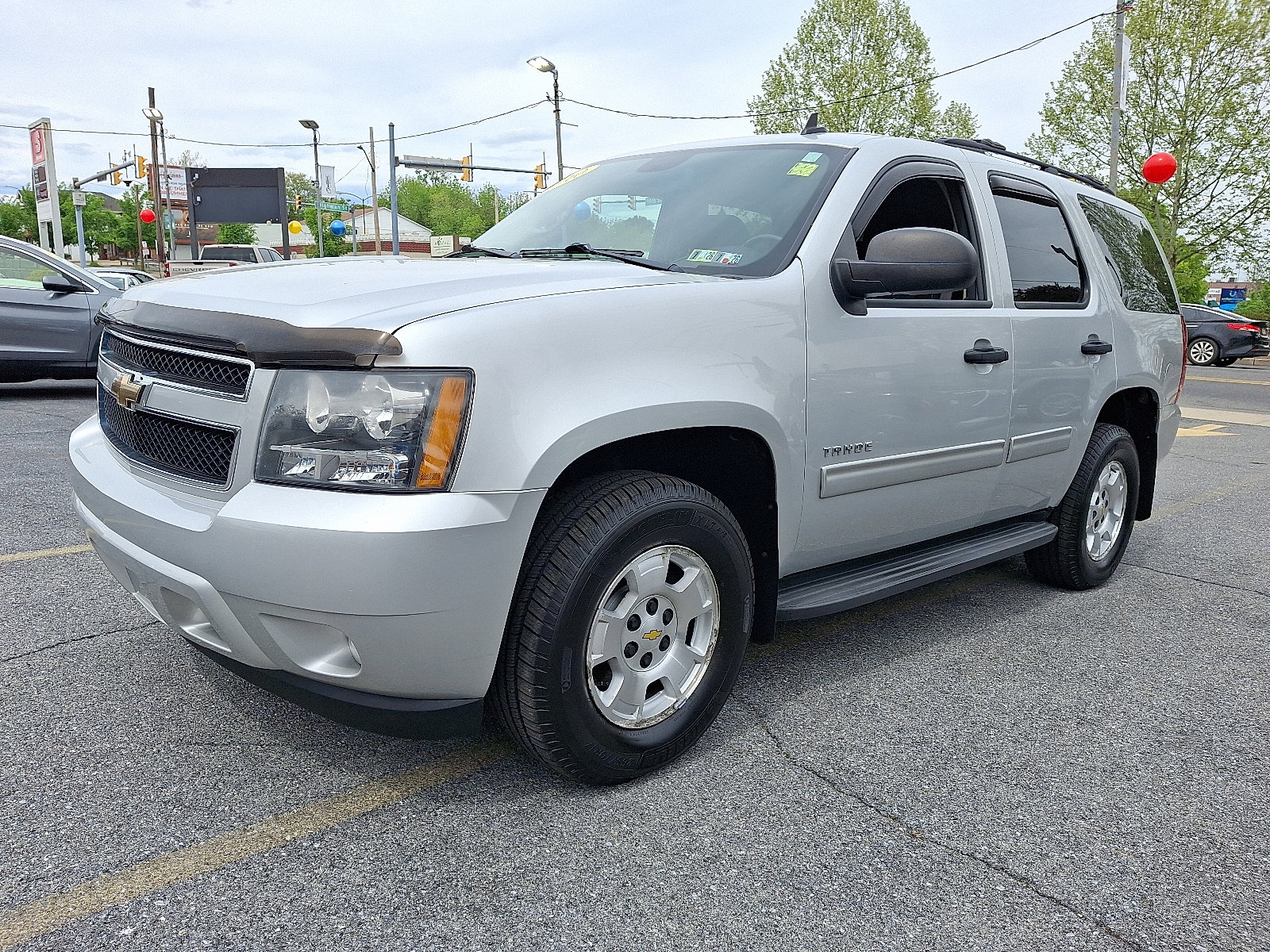 Used 2010 Chevrolet Tahoe LS w/ Convenience Package AWD/4WD image 1