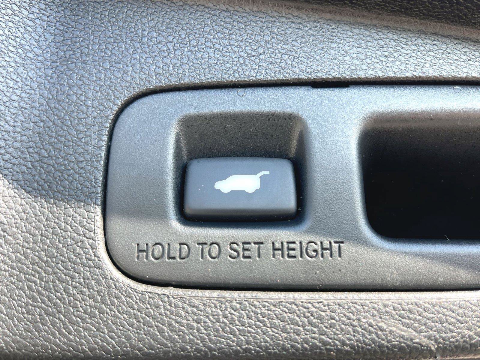 Certified 2020 Honda CR-V Touring image 18