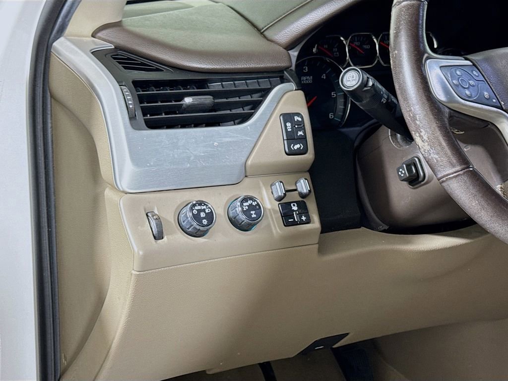 Used 2019 GMC Yukon SLT w/ Open Road Package AWD/4WD image 8
