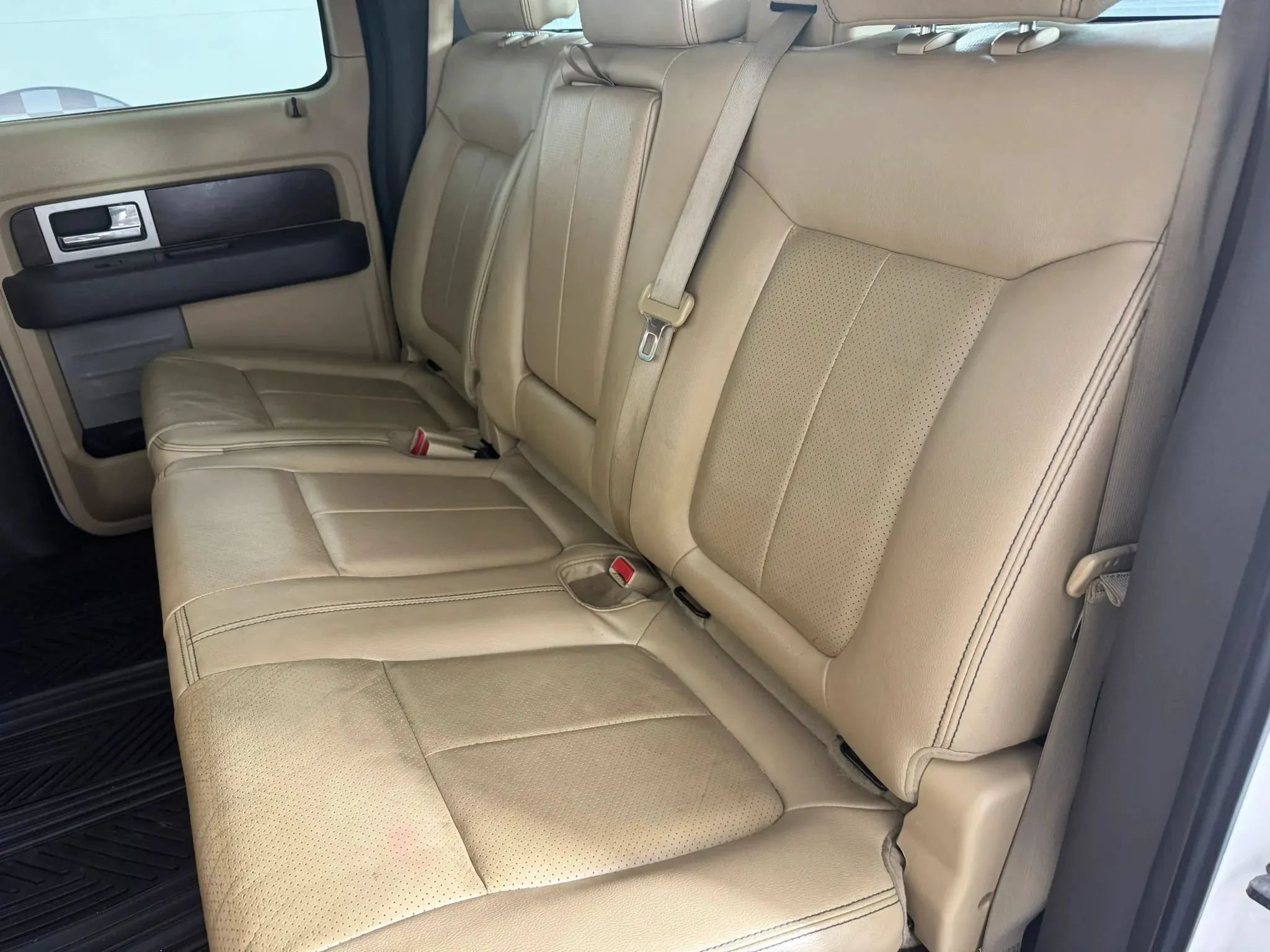 Used 2012 Ford F150 Lariat w/ Lariat Chrome Pkg AWD/4WD image 33