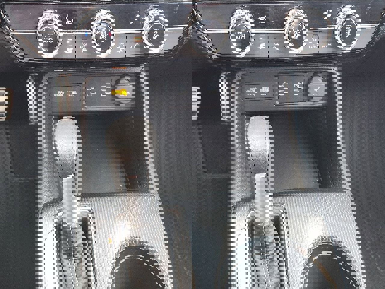 Certified 2025 Honda Civic Sport image 18