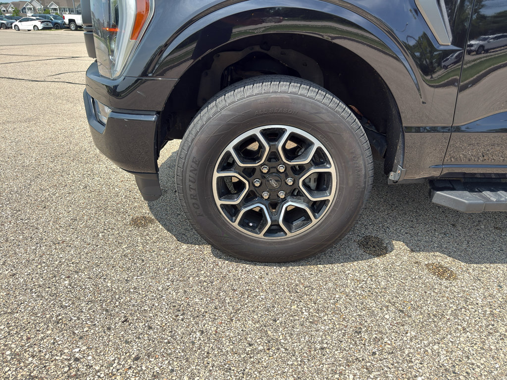 Used 2021 Ford F150 Lariat w/ Equipment Group 502A High AWD/4WD image 9