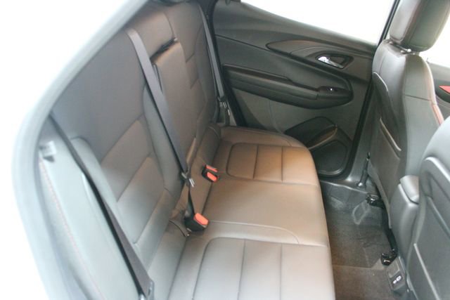 Used 2025 Chevrolet TrailBlazer RS w/ Convenience Package image 9