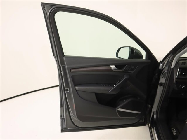 Certified 2023 Audi Q5 2.0T Premium Plus image 10