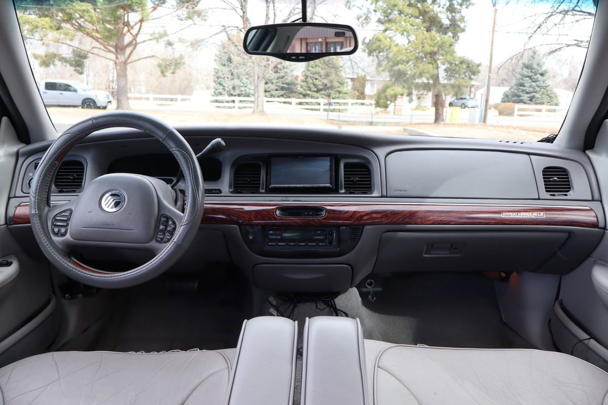 Used 2002 Mercury Grand Marquis LS image 16