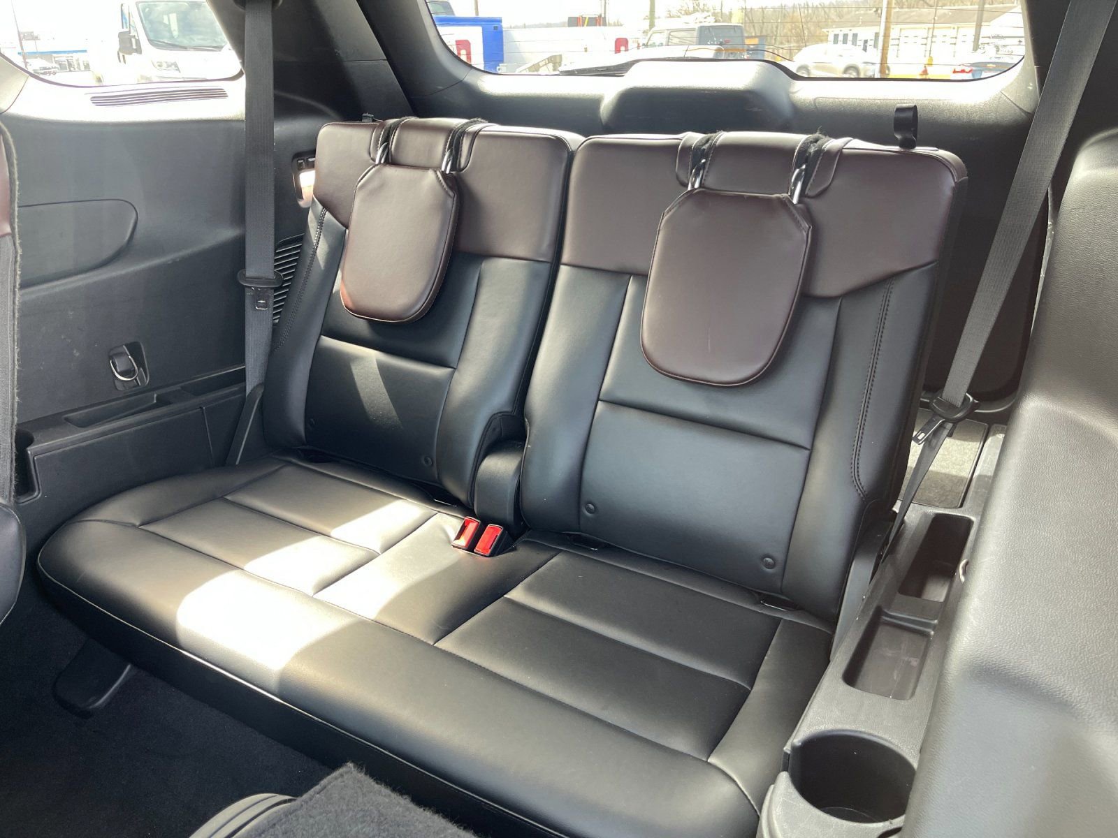 Used 2020 Ford Explorer Platinum w/ Premium Technology Package image 17