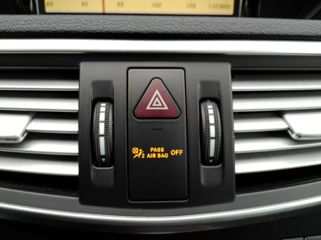 Used 2012 Mercedes-Benz E 350 4MATIC image 39