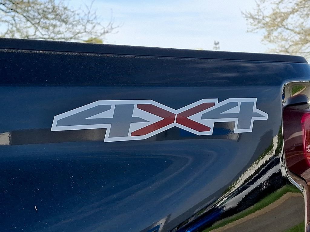 Used 2021 Chevrolet Silverado 2500 Custom w/ Custom Value Package image 30