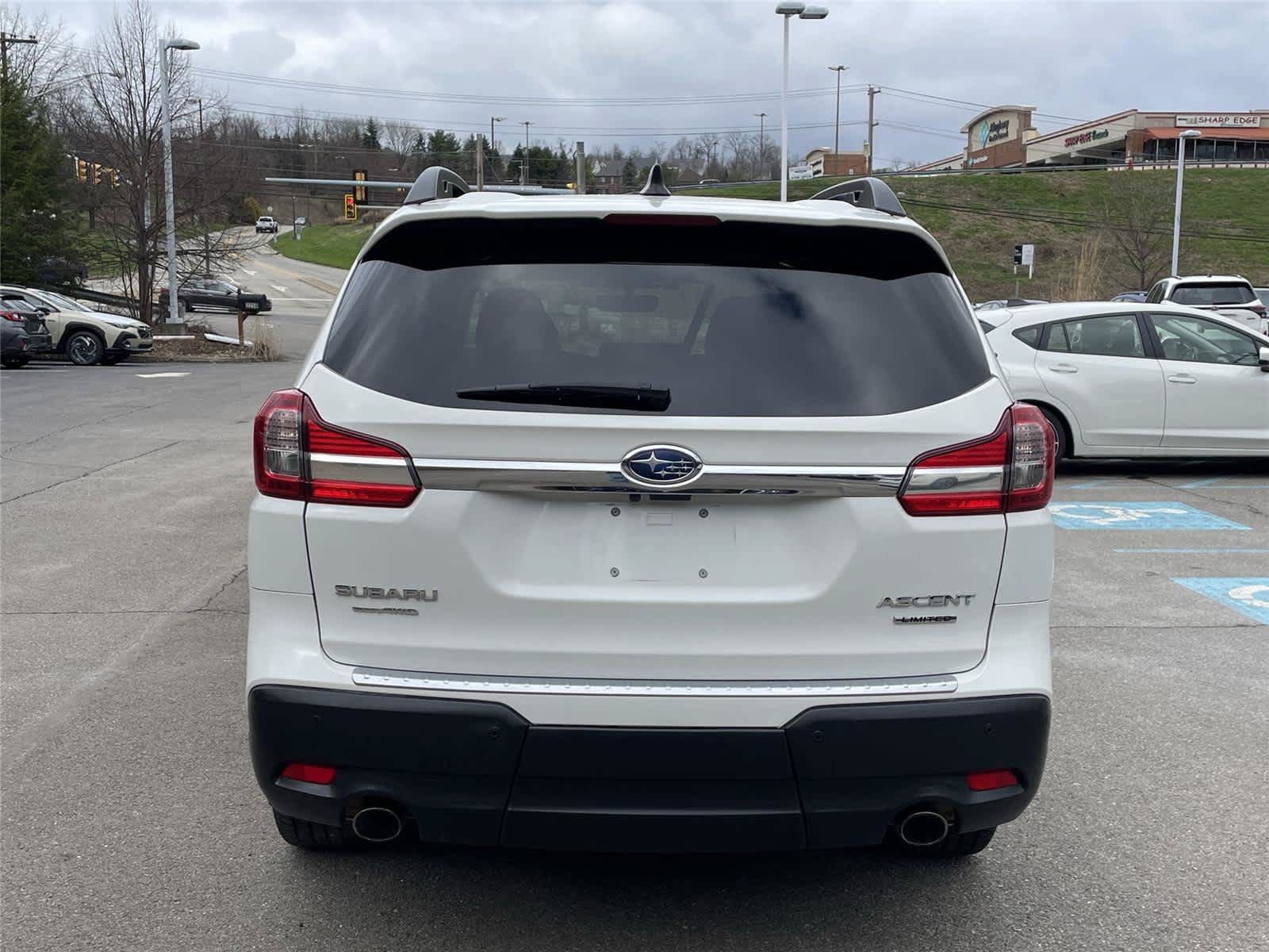 Used 2020 Subaru Ascent Limited w/ Popular Package #2A AWD/4WD image 4